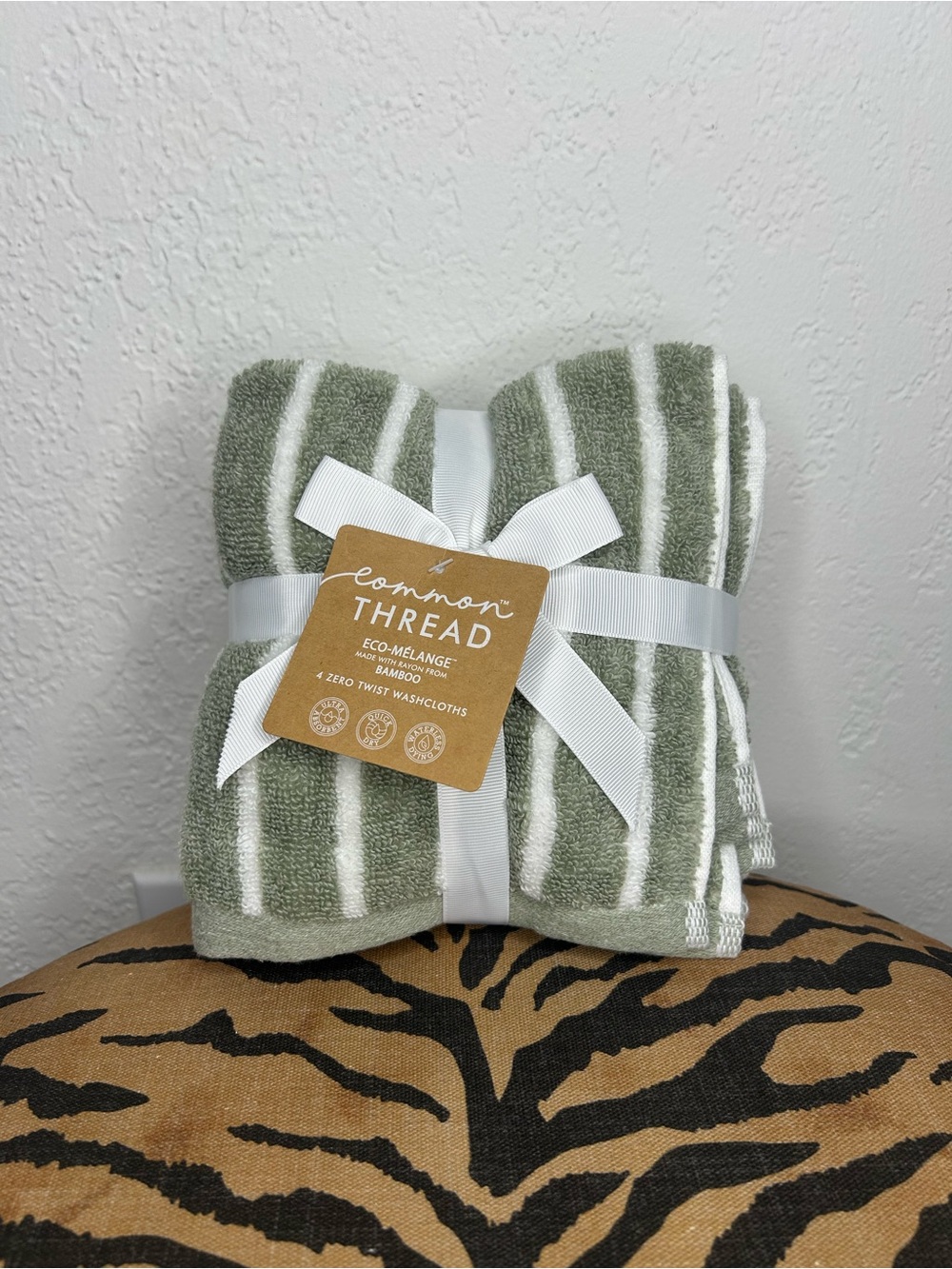 NEW Set of 4 Common Thread Eco-Melange Bamboo ZeroTwist Green Striped Washcloths